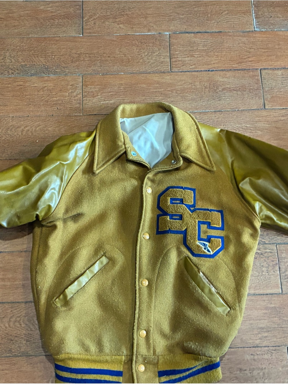 Vintage Fab Knit Varsity Jacket Mens Medium Gold High School Track 70s 80s